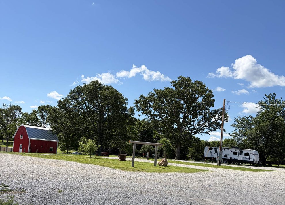 Extended stay RV sites at 4 Seasons RV Park in Mansfield, Missouri featuring spacious full-hookup sites in a peaceful country setting.